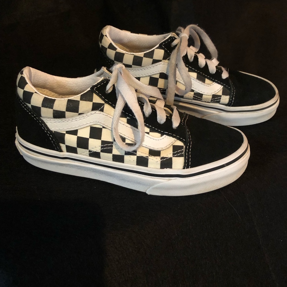 Vans checkered pattern, childrens size 13.5, used like new